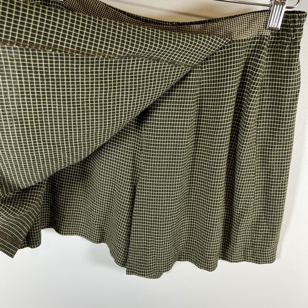 Petite Sophisticate Vintage 2 Piece Skort Set Olive Green Grid Plaid Blouse 90s - Picture 10 of 13